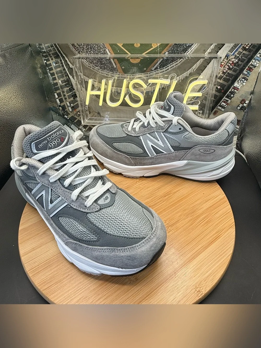 New Balance 990 V6 Castle Rock/ Grey Men’s Size 7.5 4E (Extra Wide)